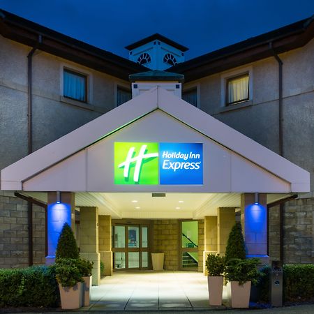 Holiday Inn Express Inverness By Ihg Buitenkant foto