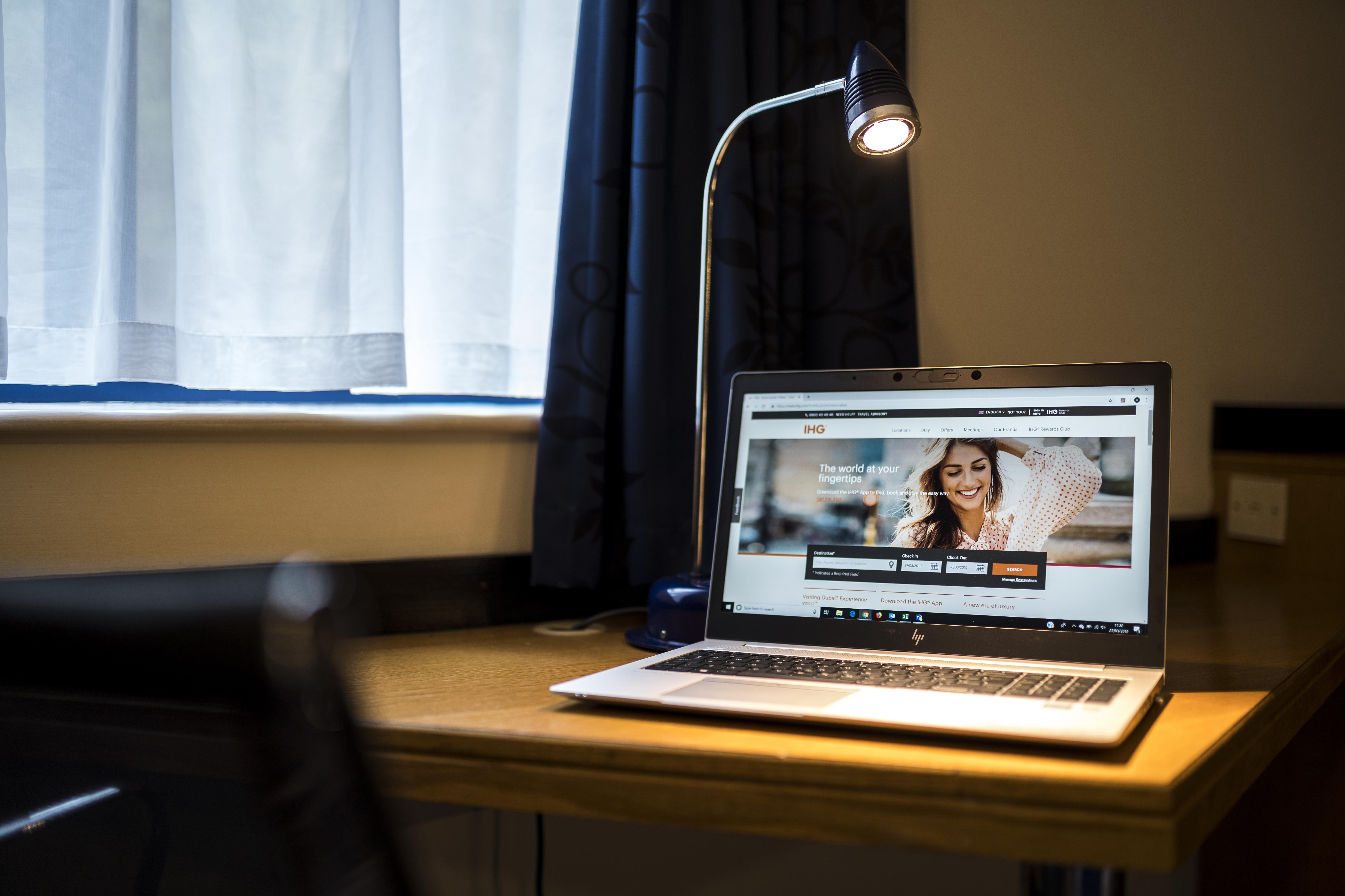Holiday Inn Express Inverness By Ihg Buitenkant foto