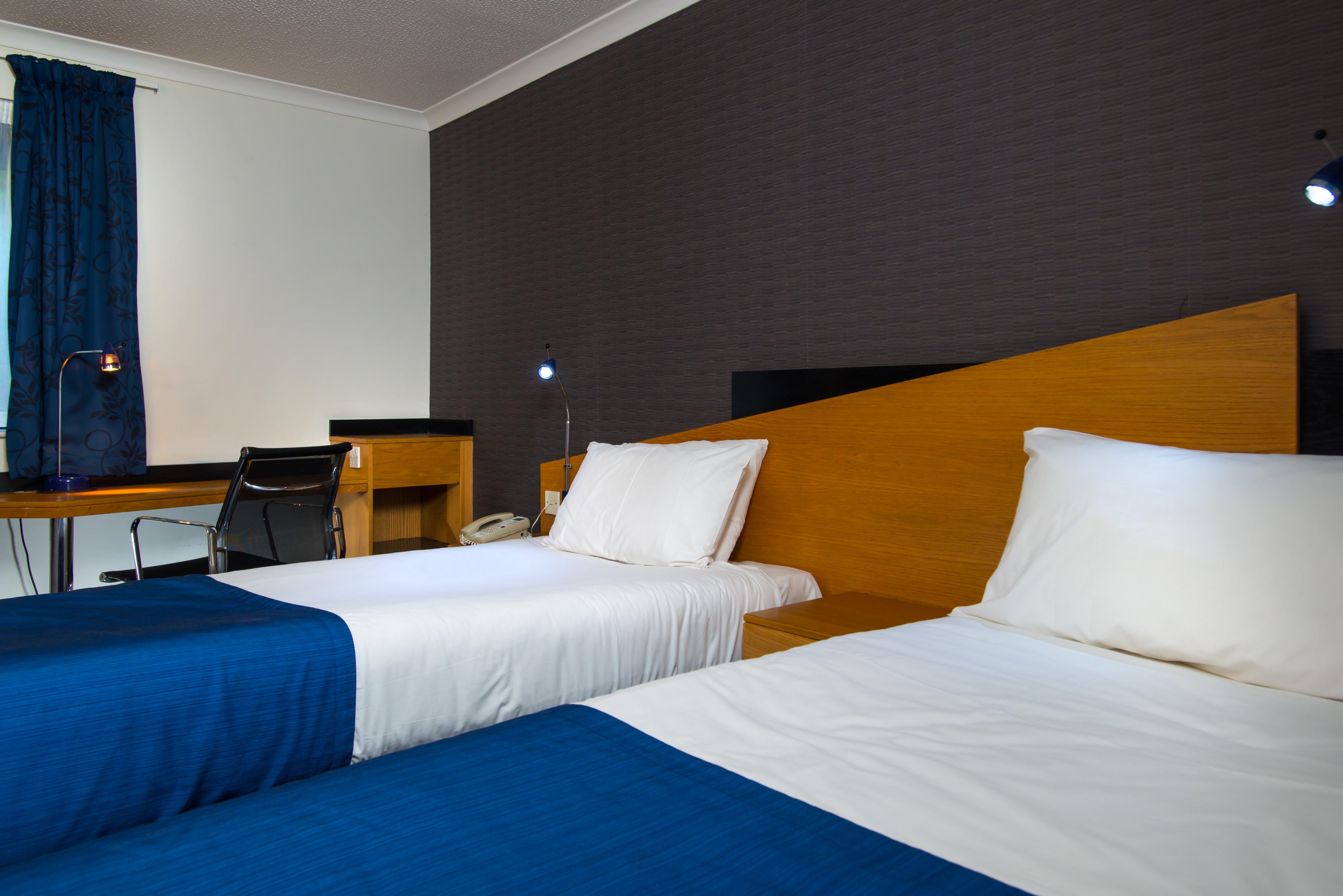 Holiday Inn Express Inverness By Ihg Buitenkant foto