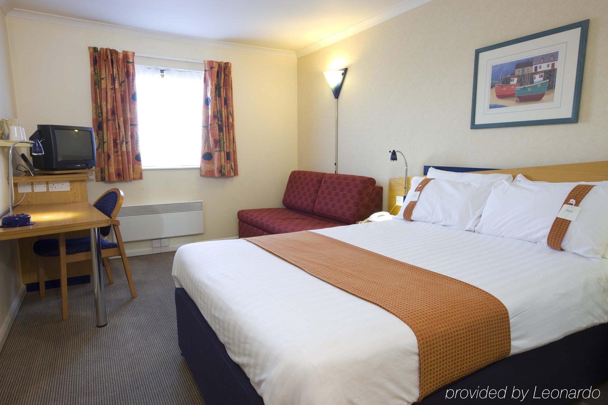 Holiday Inn Express Inverness By Ihg Buitenkant foto