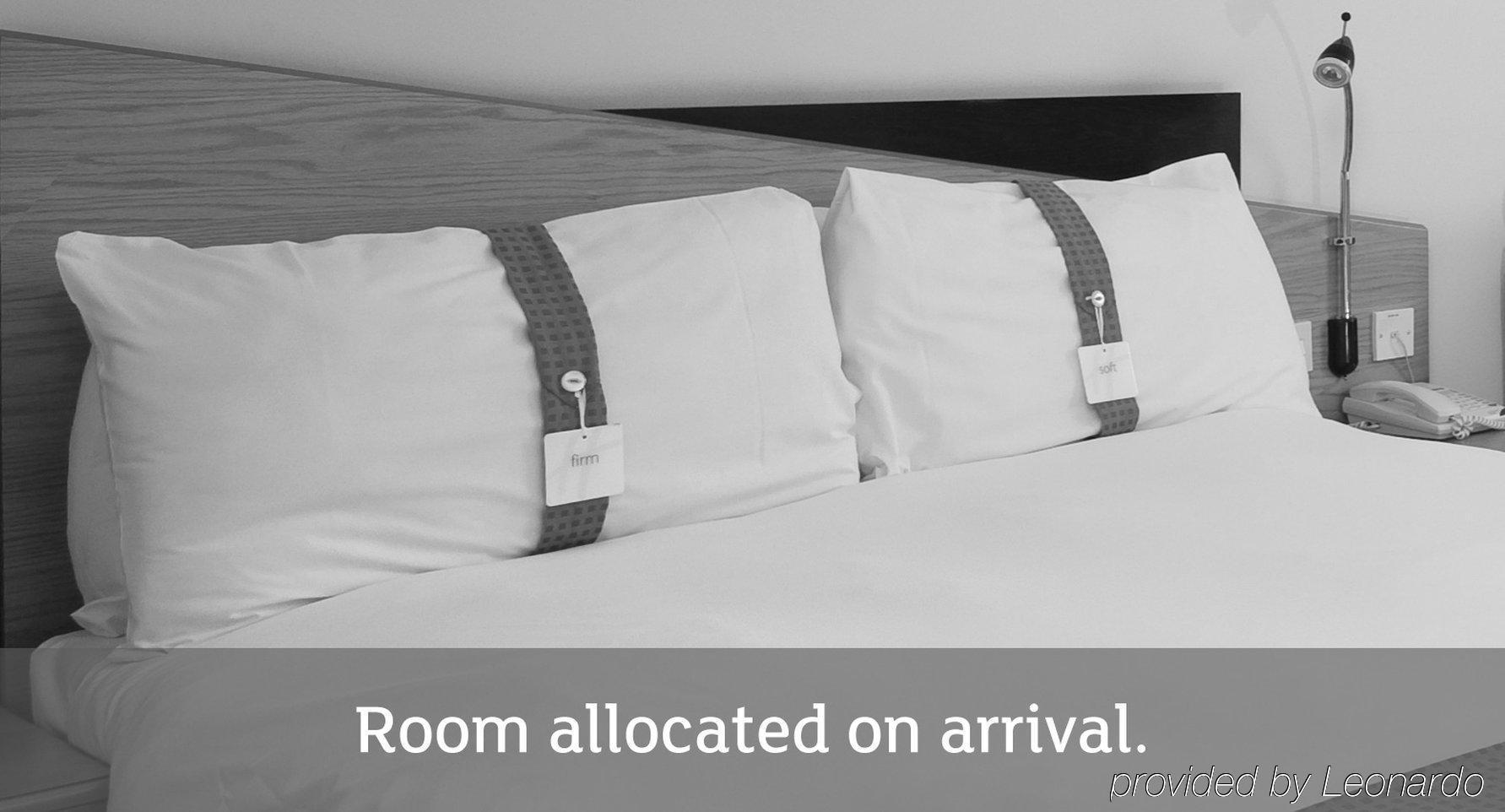 Holiday Inn Express Inverness By Ihg Buitenkant foto